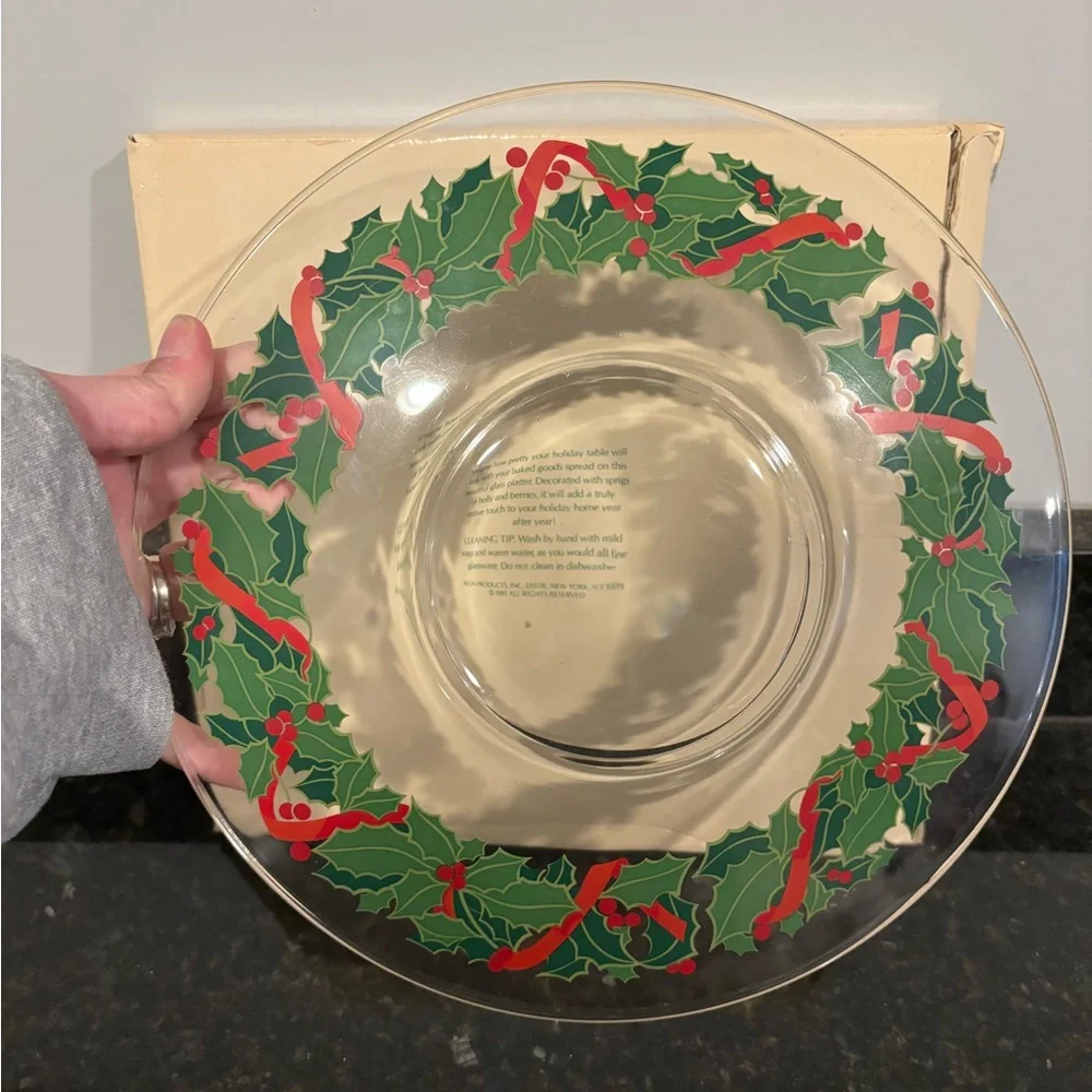 AVON Vintage 1981 Holiday Serving Platter